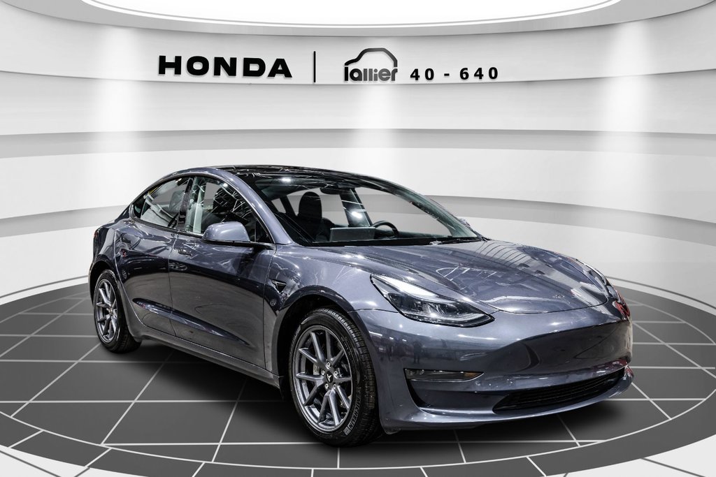 MODEL 3  2023 à Montréal, Québec - 9 - w1024h768px