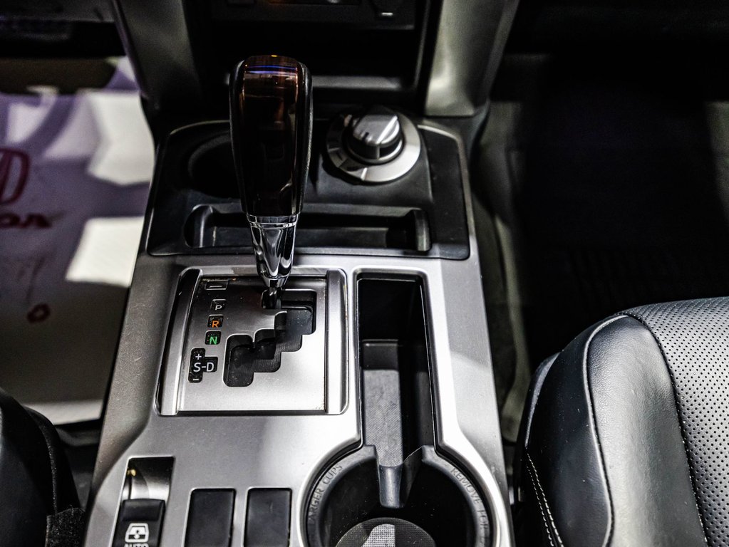 2020 Toyota 4Runner Limited in Lachenaie, Quebec - 25 - w1024h768px