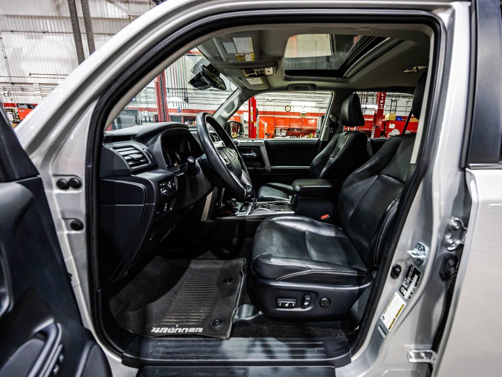 2020 Toyota 4Runner Limited in Lachenaie, Quebec - 19 - w1024h768px