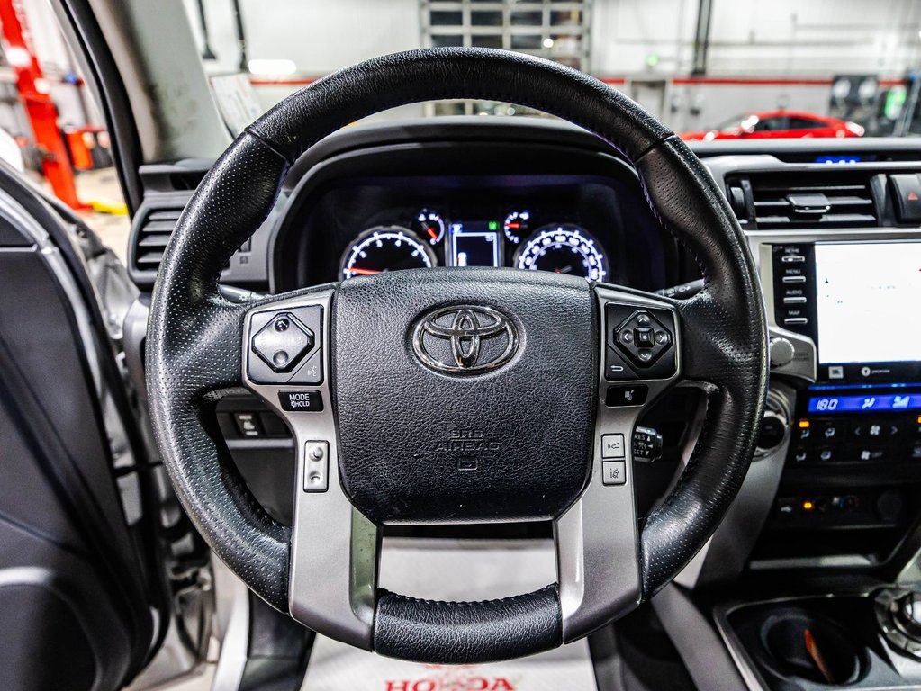 2020 Toyota 4Runner Limited in Lachenaie, Quebec - 22 - w1024h768px