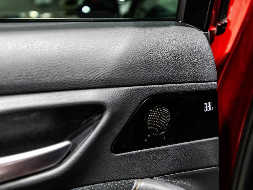 2019 Toyota Avalon XSE in Lachenaie, Quebec - 13 - w1024h768px