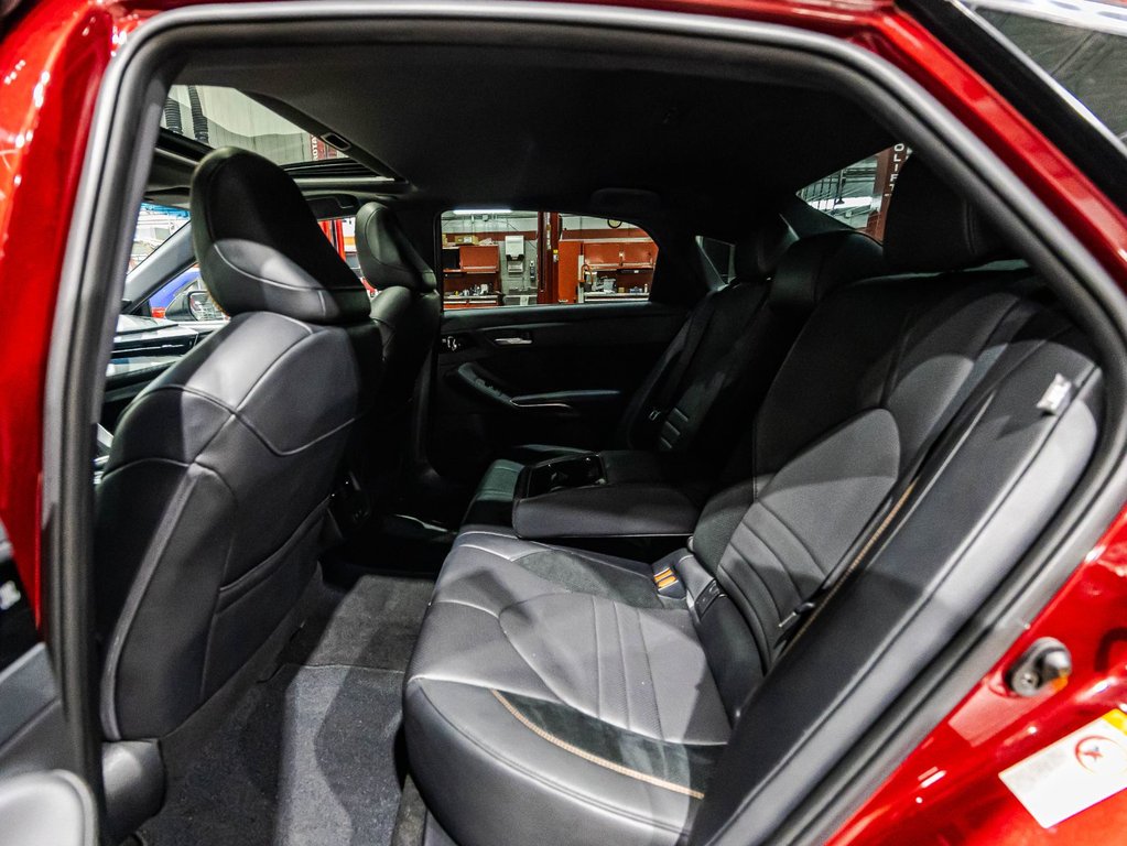 2019 Toyota Avalon XSE in Lachenaie, Quebec - 14 - w1024h768px