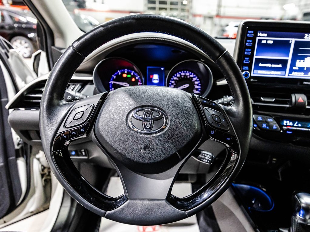 2021 Toyota C-HR LIMITED in , Quebec - 21 - w1024h768px