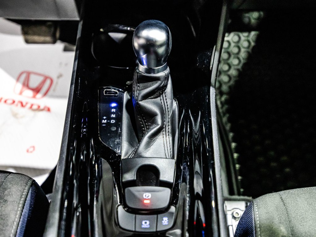 Toyota C-HR XLE 2021 à Montréal, Québec - 24 - w1024h768px