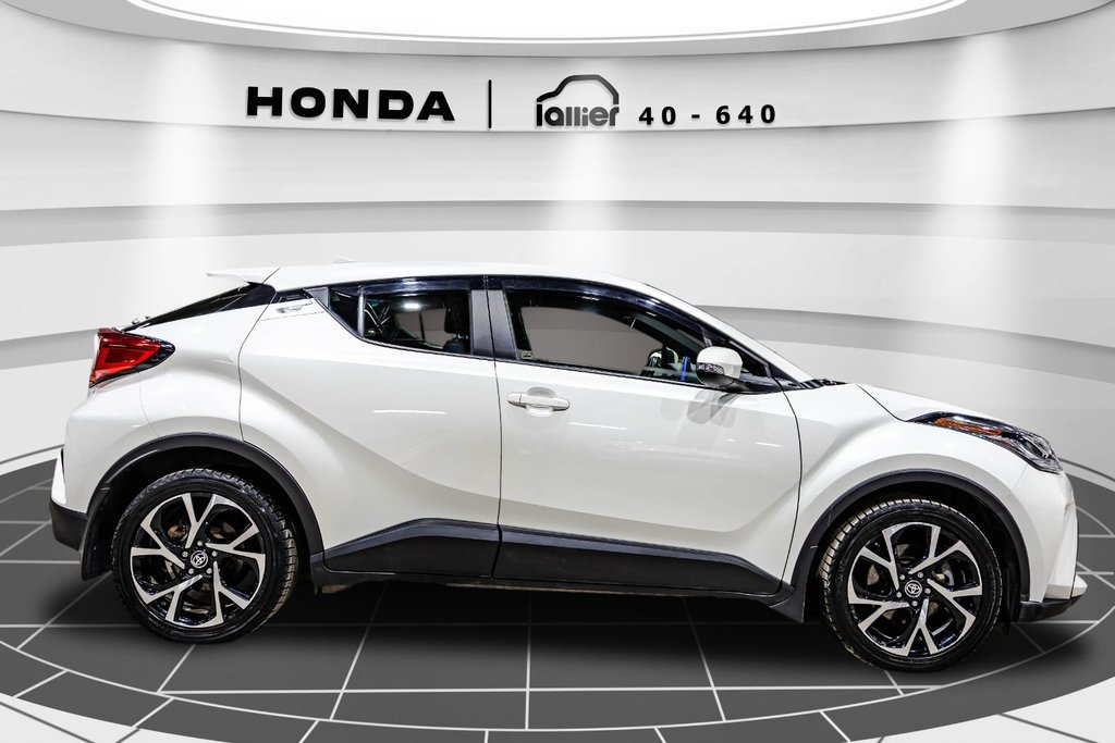 Toyota C-HR XLE 2021 à Montréal, Québec - 8 - w1024h768px