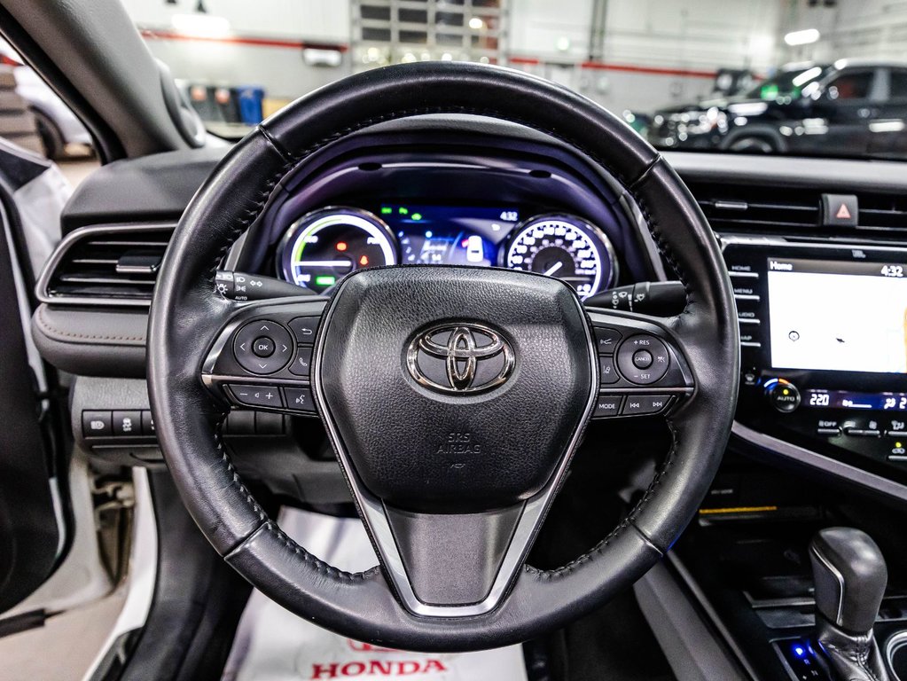 2019  Camry XLE HYBRID in , Quebec - 22 - w1024h768px