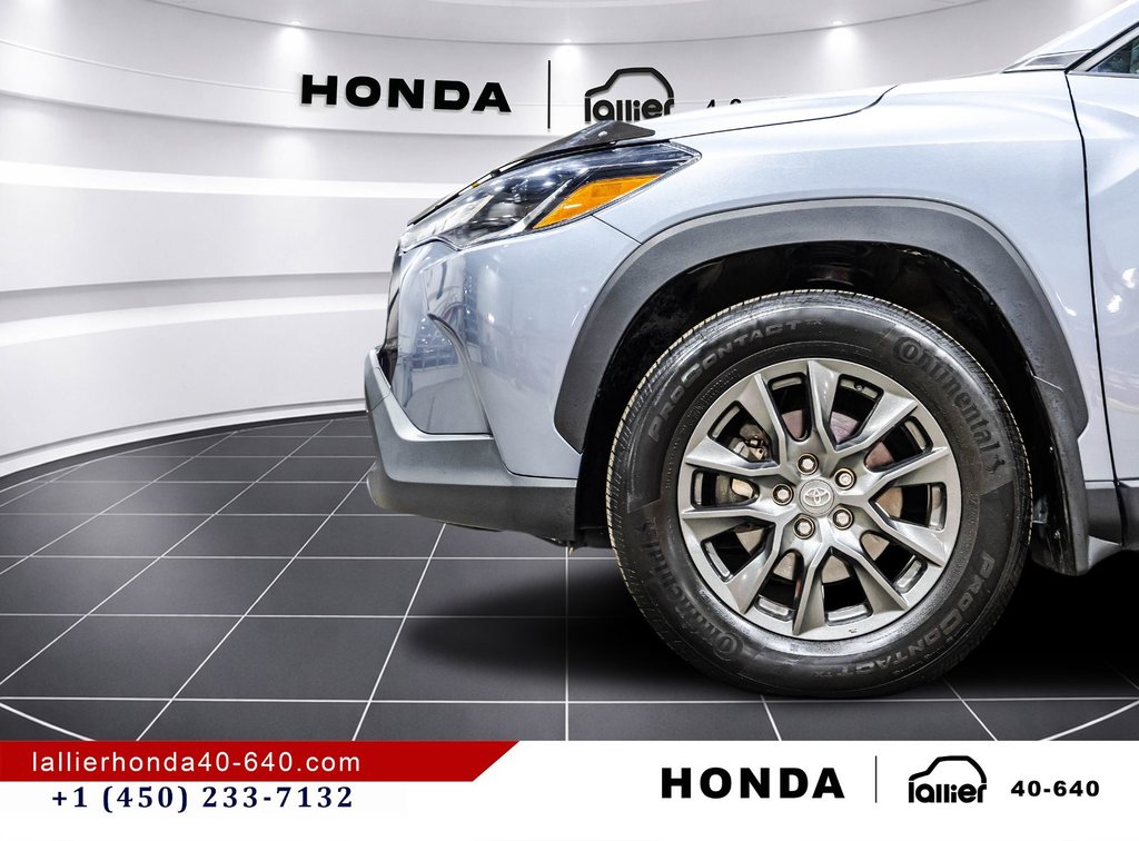 2022 Toyota Corolla Cross LE/AWD/UN PROPRIÉTAIRE/JAMAIS ACCIDENTÉ in Montréal, Quebec - 10 - w1024h768px