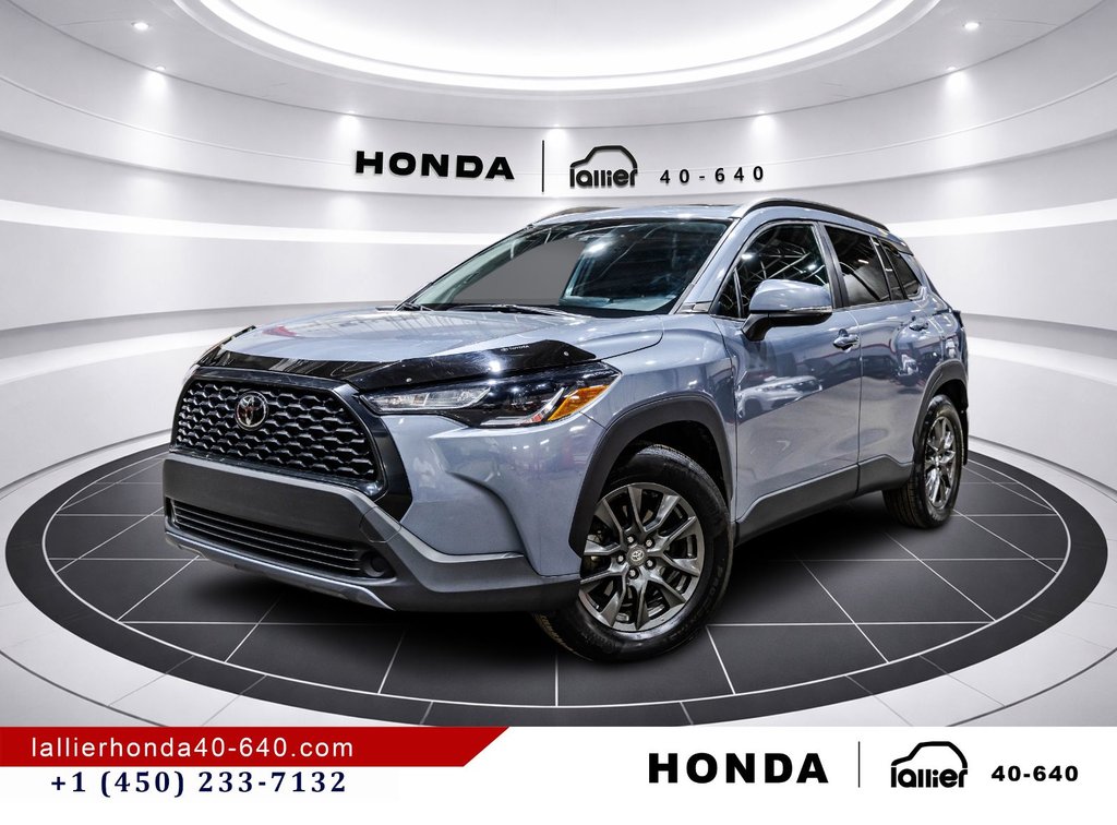 2022 Toyota Corolla Cross LE/AWD/UN PROPRIÉTAIRE/JAMAIS ACCIDENTÉ in Montréal, Quebec - 1 - w1024h768px