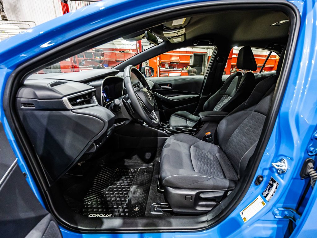 Toyota Corolla Hatchback  2022 à Lachenaie, Québec - 18 - w1024h768px