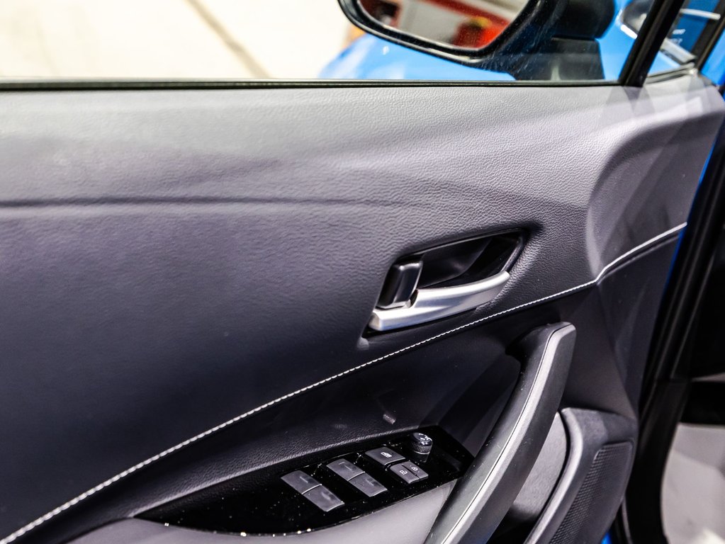 Toyota Corolla Hatchback  2022 à Lachenaie, Québec - 11 - w1024h768px