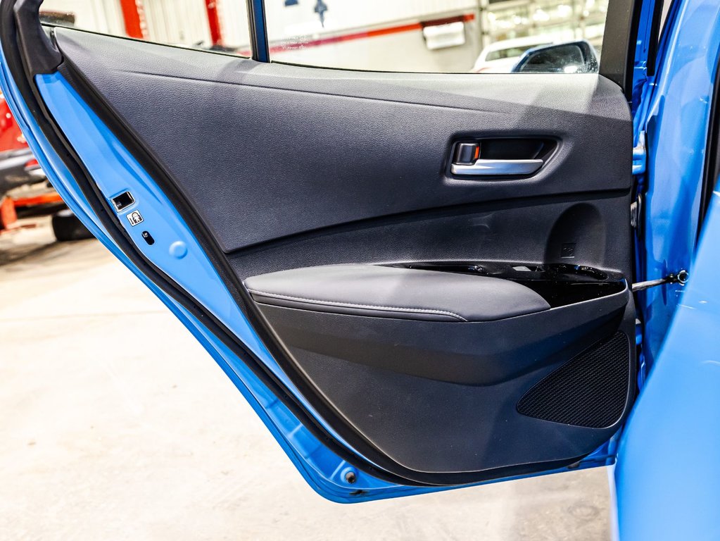 Toyota Corolla Hatchback  2022 à Lachenaie, Québec - 12 - w1024h768px
