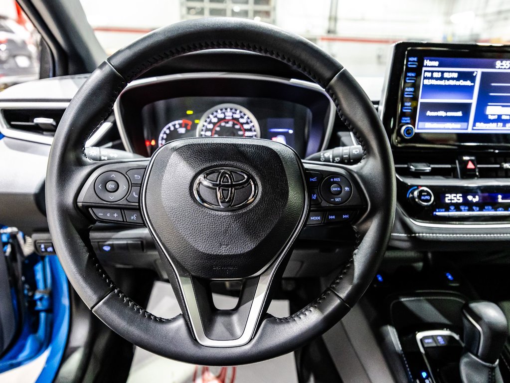 Toyota Corolla Hatchback  2022 à Lachenaie, Québec - 21 - w1024h768px