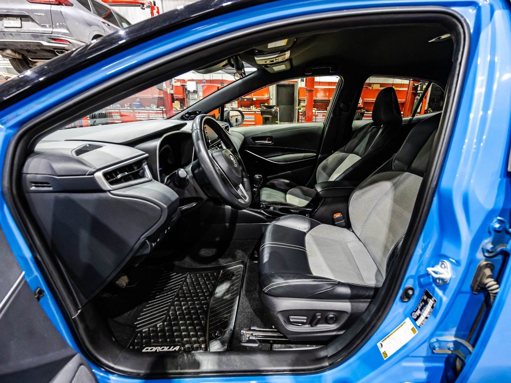 Toyota Corolla Hatchback  2022 à , Québec - 18 - w1024h768px