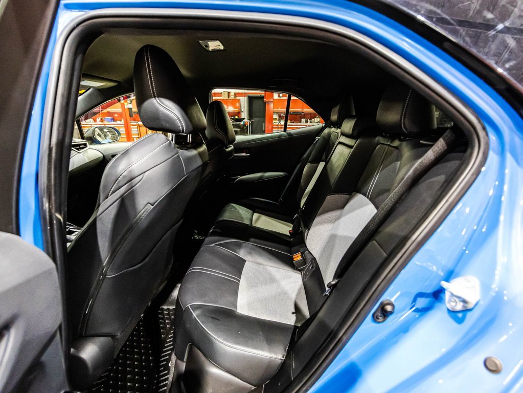 Toyota Corolla Hatchback  2022 à , Québec - 13 - w1024h768px