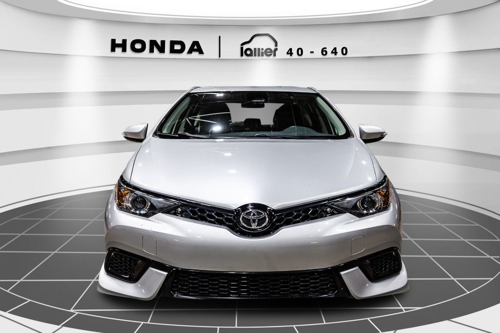 Toyota Corolla iM  2018 à Lachenaie, Québec - 2 - w1024h768px