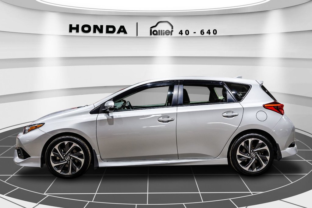 Toyota Corolla iM  2018 à Lachenaie, Québec - 4 - w1024h768px