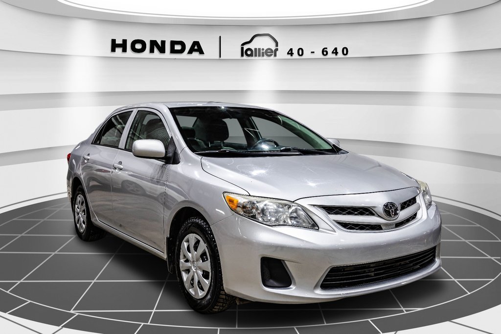 2011 Toyota Corolla in , Quebec - 9 - w1024h768px