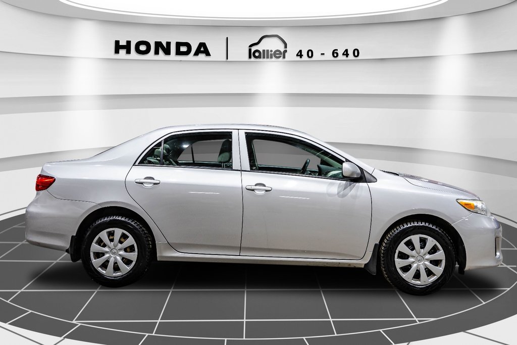2011 Toyota Corolla in , Quebec - 8 - w1024h768px