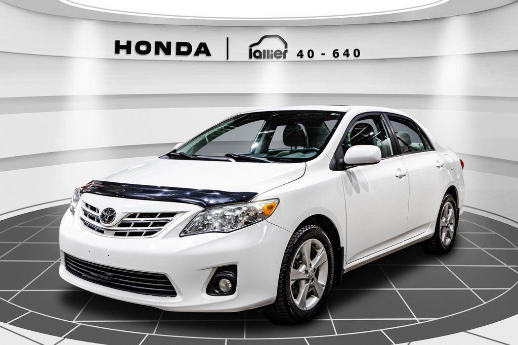 Toyota Corolla LE 2013 à Lachenaie, Québec - 3 - w1024h768px