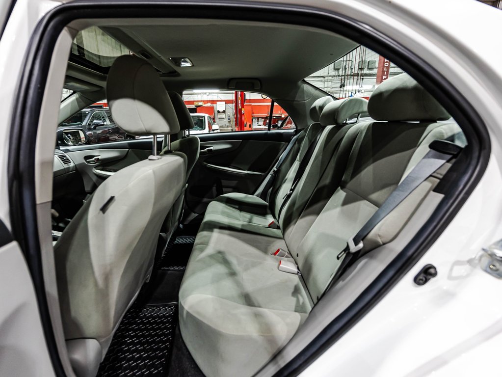 Toyota Corolla LE 2013 à Lachenaie, Québec - 13 - w1024h768px
