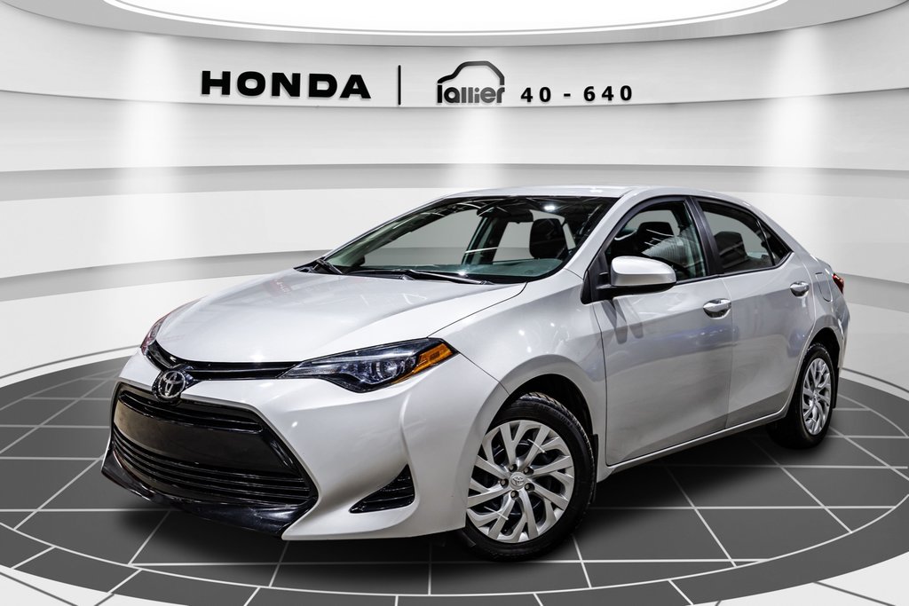Toyota Corolla LE 2017 à Lachenaie, Québec - 1 - w1024h768px