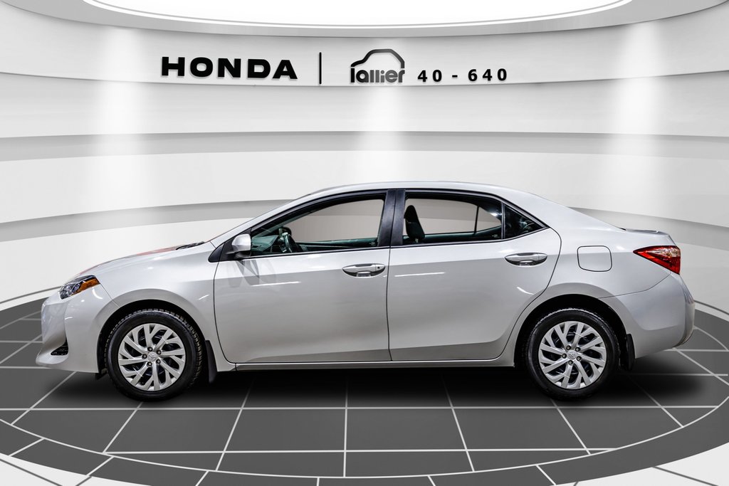 Toyota Corolla LE 2017 à Lachenaie, Québec - 4 - w1024h768px