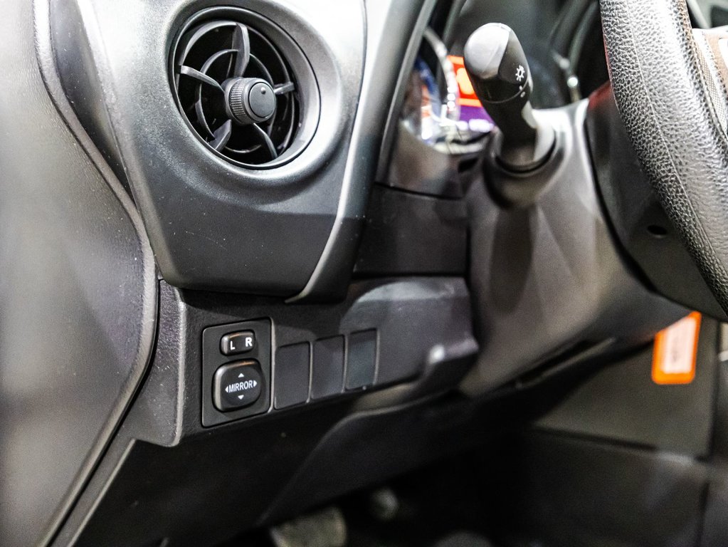 2018 Toyota Corolla CE in , Quebec - 20 - w1024h768px