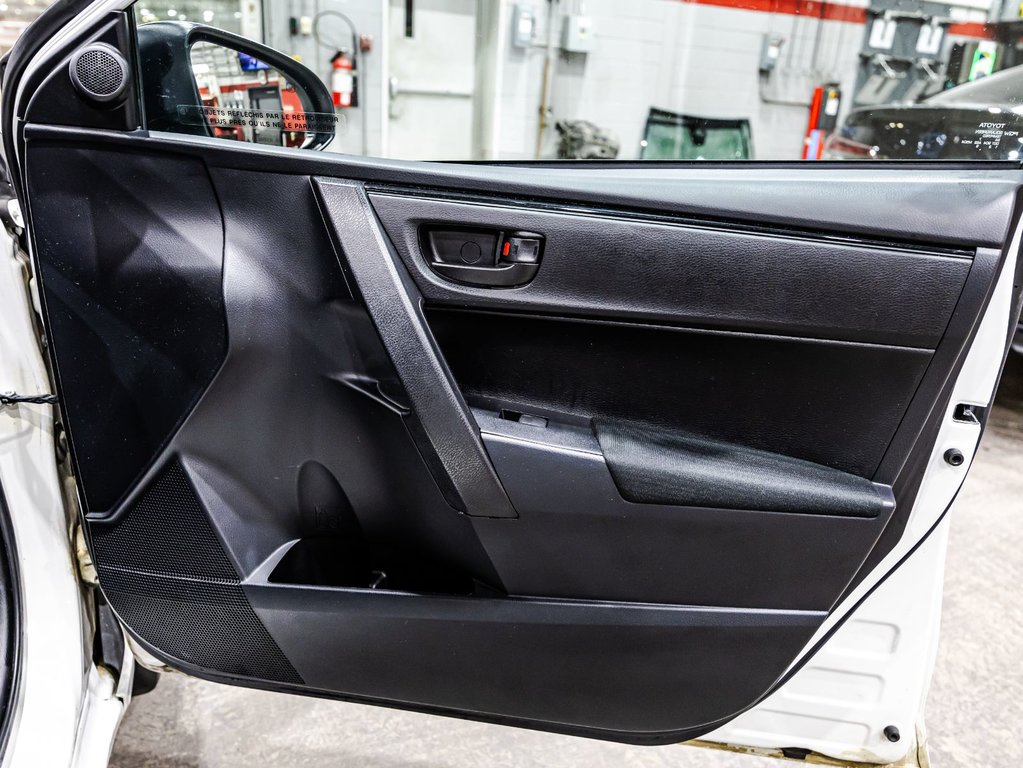 2018 Toyota Corolla CE in , Quebec - 16 - w1024h768px
