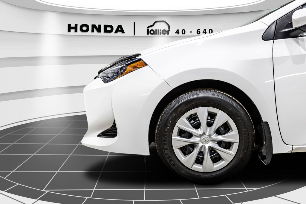 2018 Toyota Corolla CE in , Quebec - 10 - w1024h768px