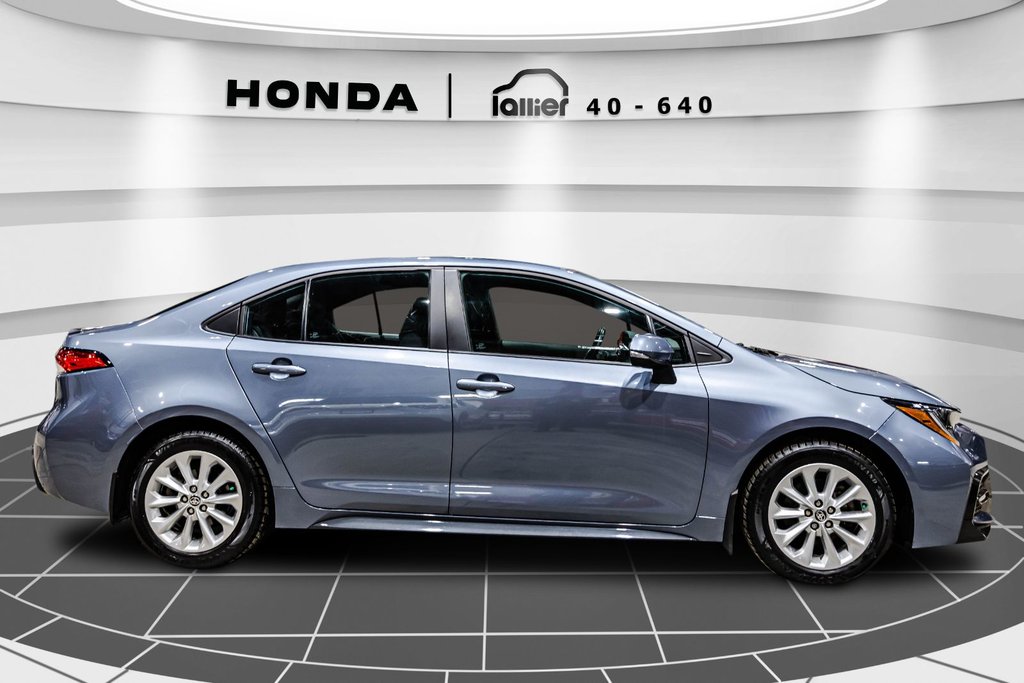2022 Toyota Corolla SE in Lachenaie, Quebec - 8 - w1024h768px