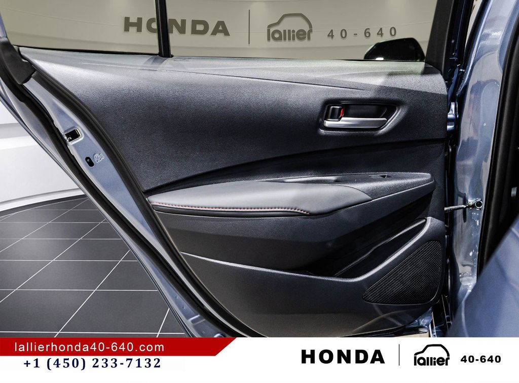 Toyota Corolla SE 2025 à Montréal, Québec - 12 - w1024h768px