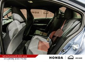 2025 Toyota Corolla SE in Lachenaie, Quebec - 15 - w1024h768px