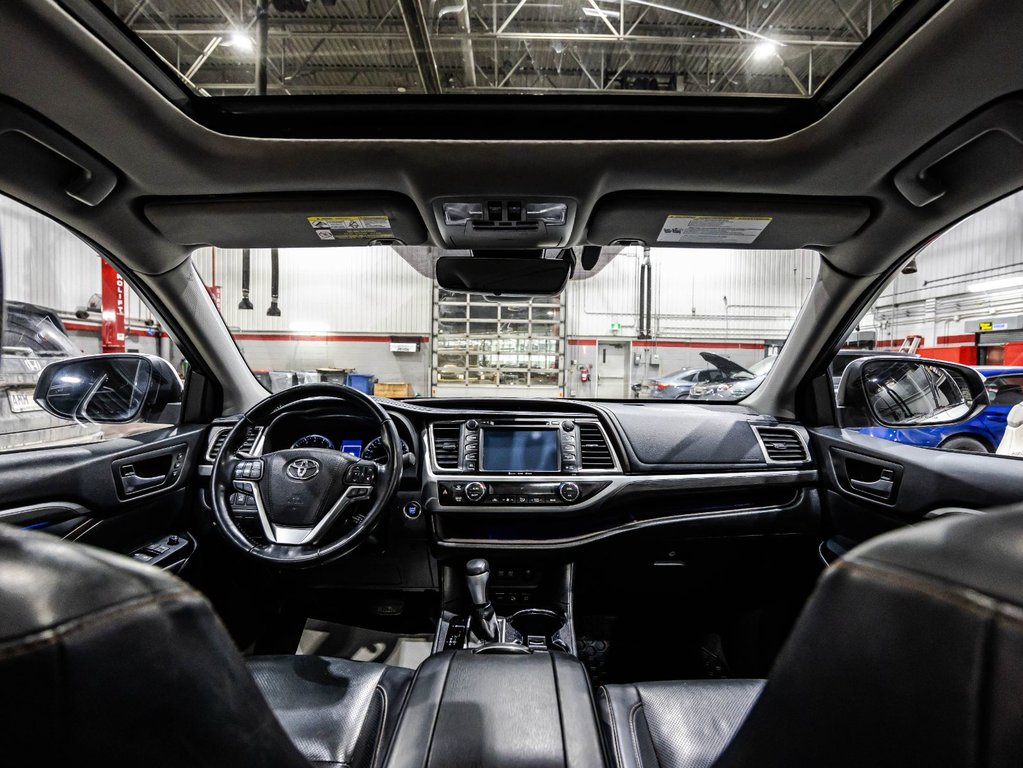 Toyota Highlander Limited 2017 à , Québec - 14 - w1024h768px