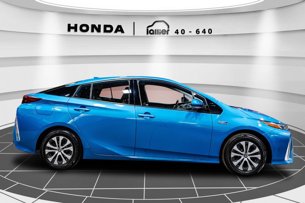 2020  PRIUS PRIME in , Quebec - 8 - w1024h768px