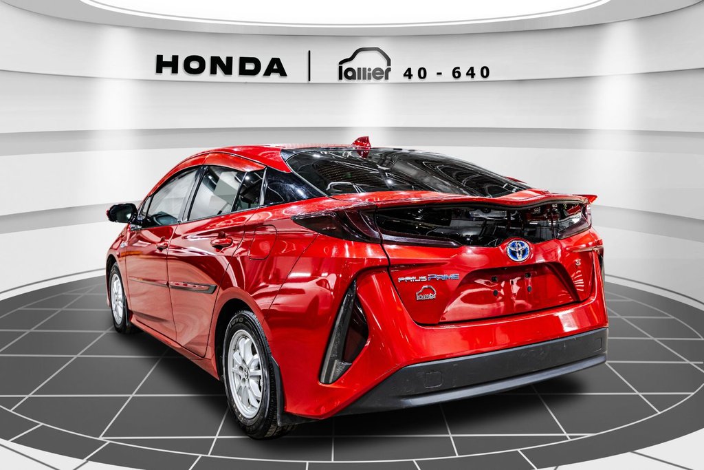 2020 Toyota Prius Prime in Lachenaie, Quebec - 5 - w1024h768px