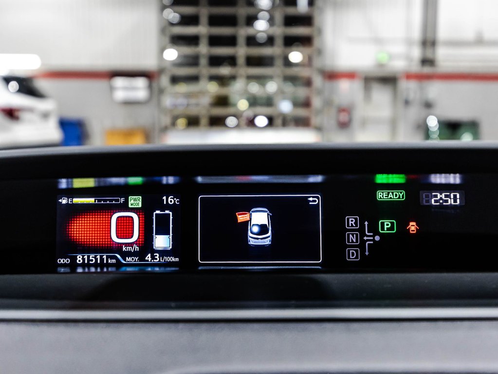 2020 Toyota Prius Prime in Lachenaie, Quebec - 22 - w1024h768px