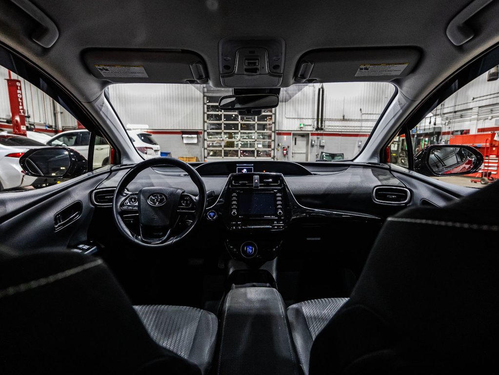 2020 Toyota Prius Prime in Lachenaie, Quebec - 14 - w1024h768px