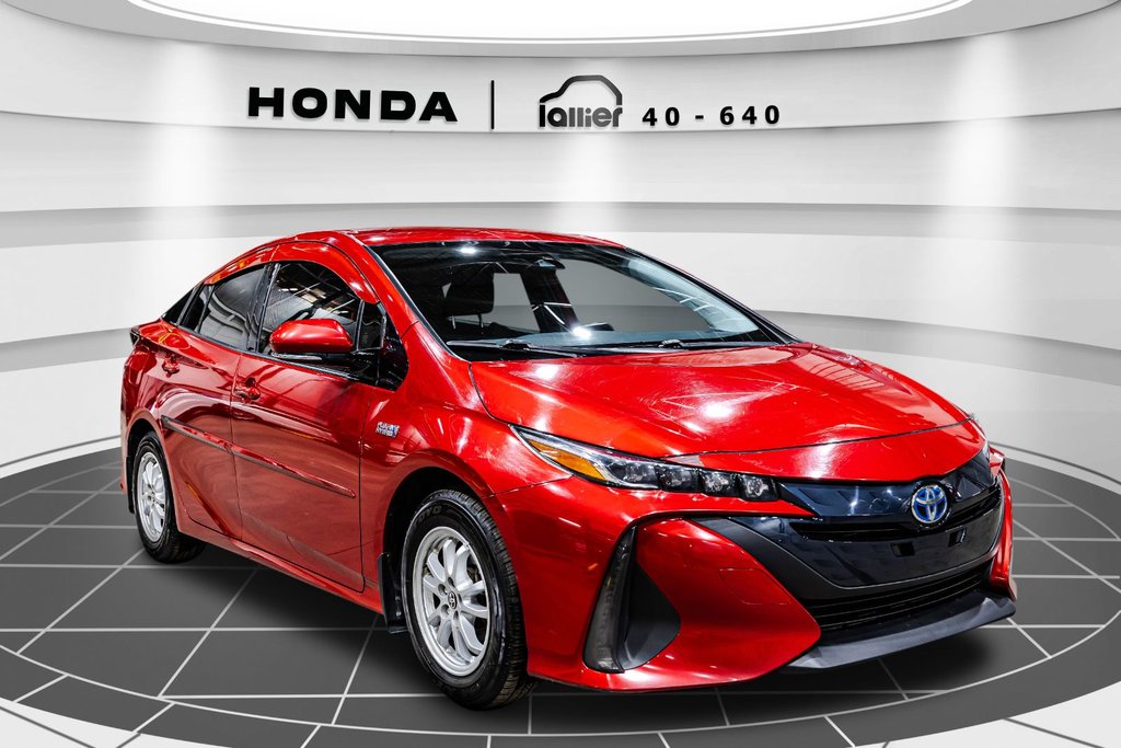 2020 Toyota Prius Prime in Lachenaie, Quebec - 9 - w1024h768px