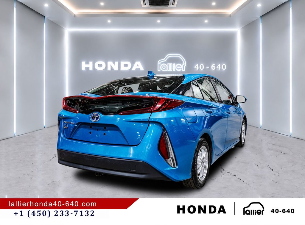 Toyota Prius Prime  2020 à Montréal, Québec - 7 - w1024h768px