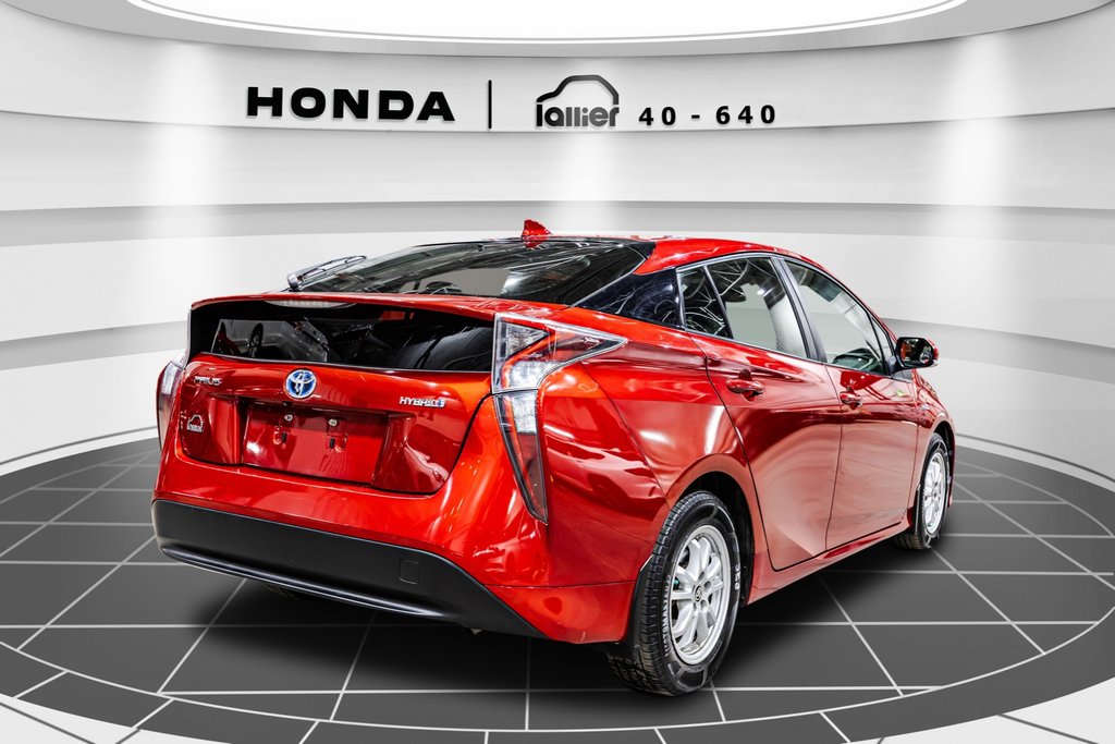 Toyota Prius  2017 à , Québec - 7 - w1024h768px