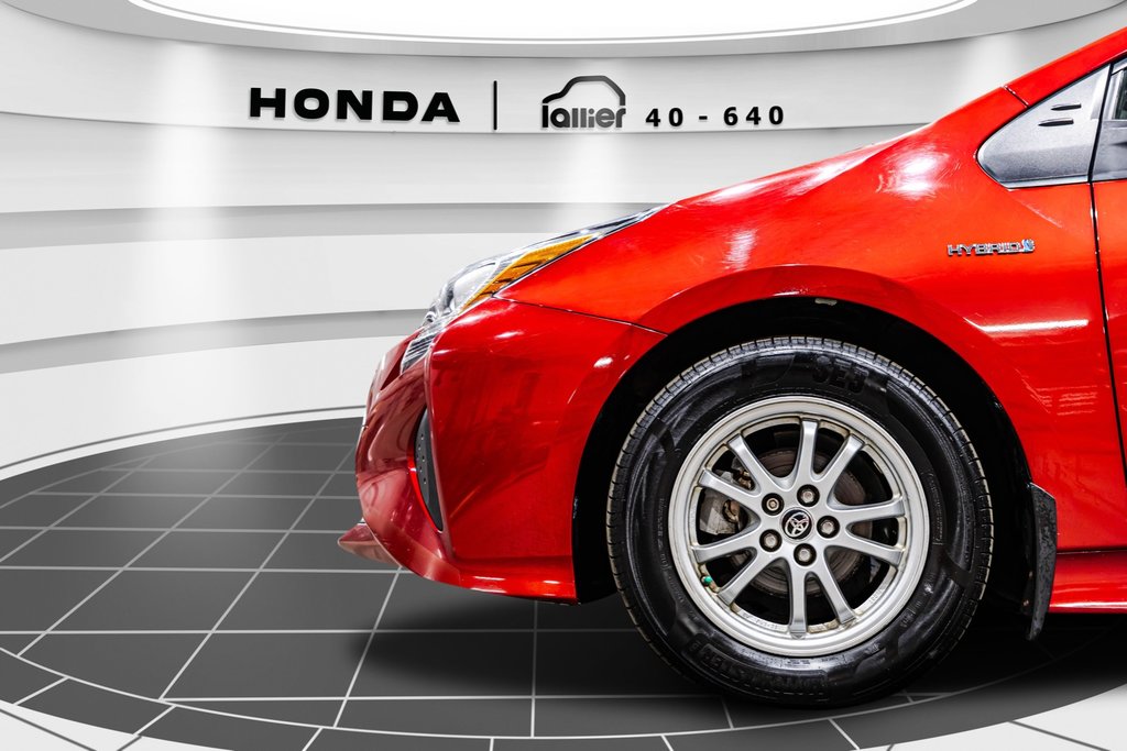 Toyota Prius  2017 à , Québec - 10 - w1024h768px