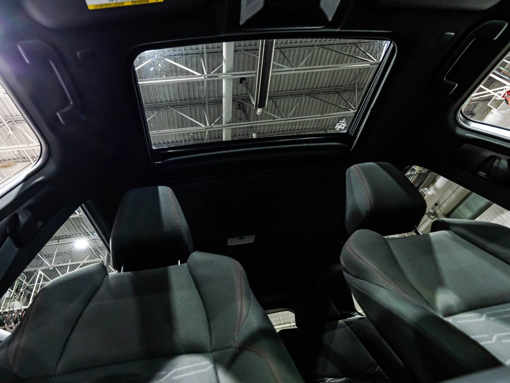 Toyota RAV4 Prime SE 2023 à , Québec - 19 - w1024h768px