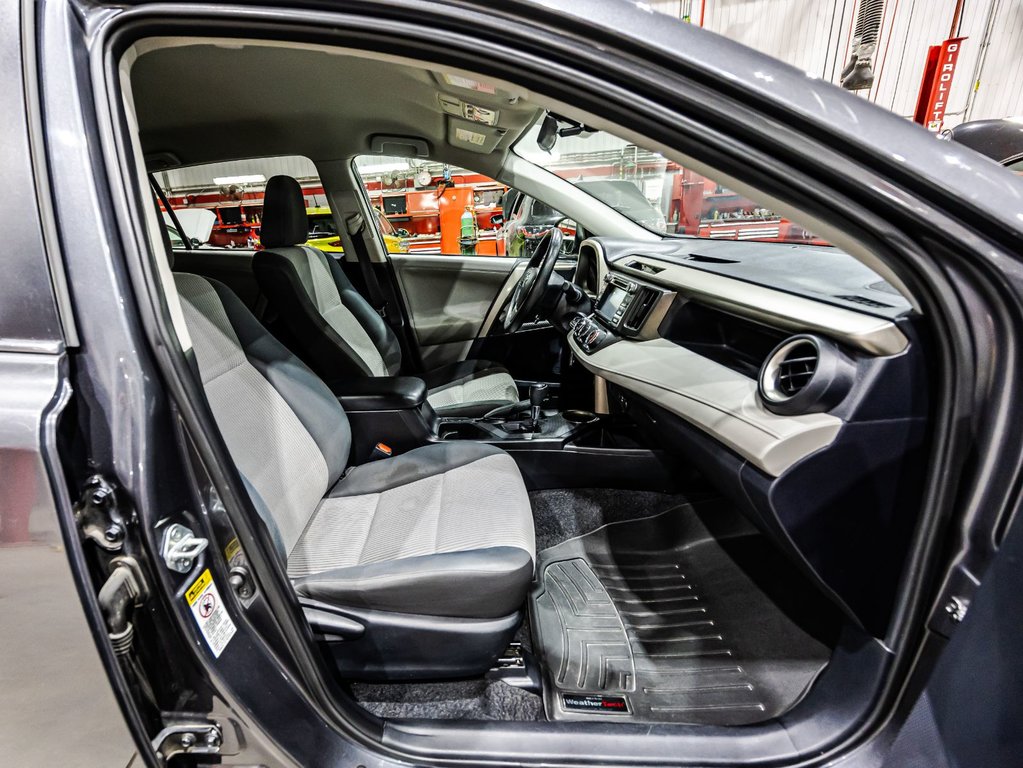 Toyota RAV4 LE 2013 à Lachenaie, Québec - 17 - w1024h768px