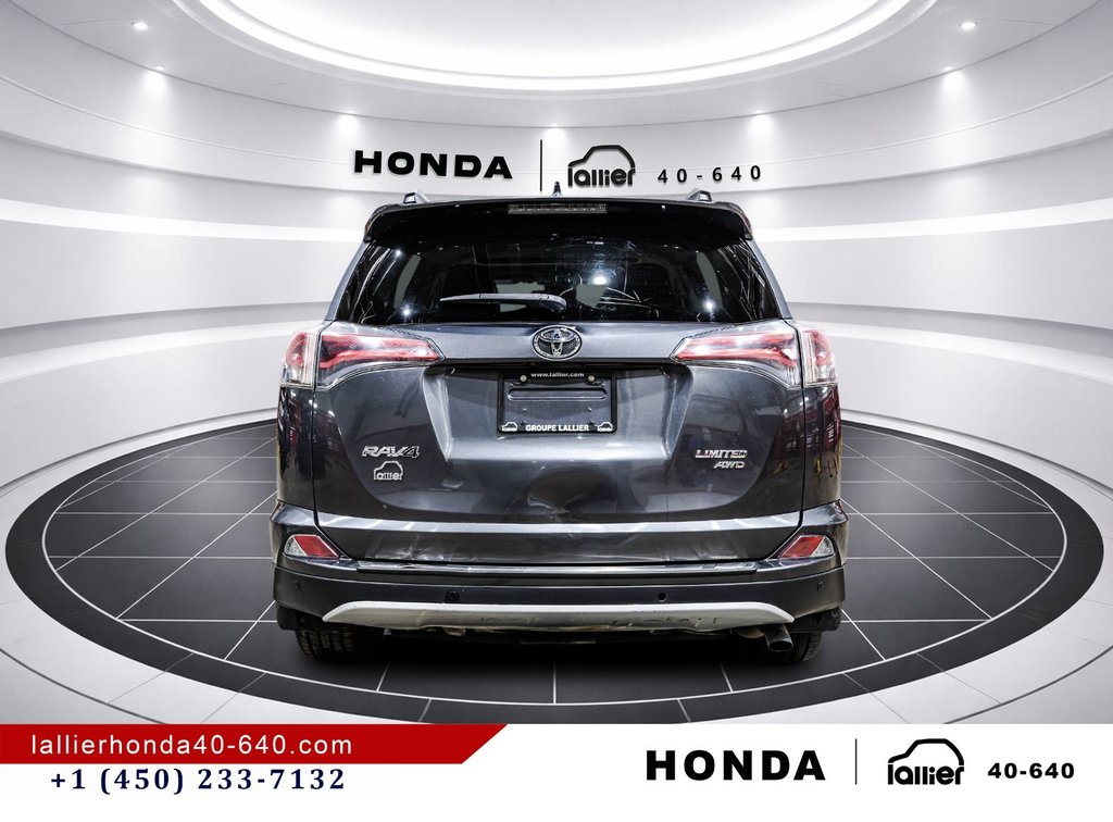 Toyota RAV4 Limited/INTÉRIEUR EN CUIR/TOIT OUVRANT/JBL 2016 à Montréal, Québec - 6 - w1024h768px
