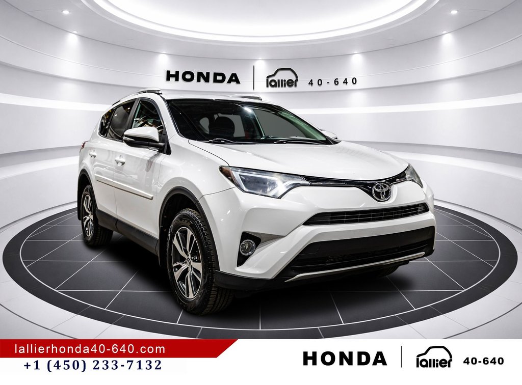 Toyota RAV4 XLE/AWD/JAMAIS ACCIDENTÉ 2016 à Montréal, Québec - 9 - w1024h768px