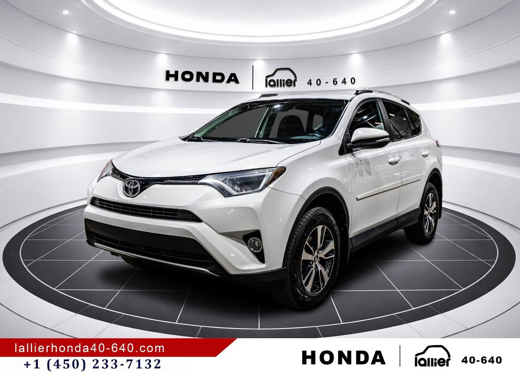 Toyota RAV4 XLE/AWD/JAMAIS ACCIDENTÉ 2016 à Montréal, Québec - 3 - w1024h768px