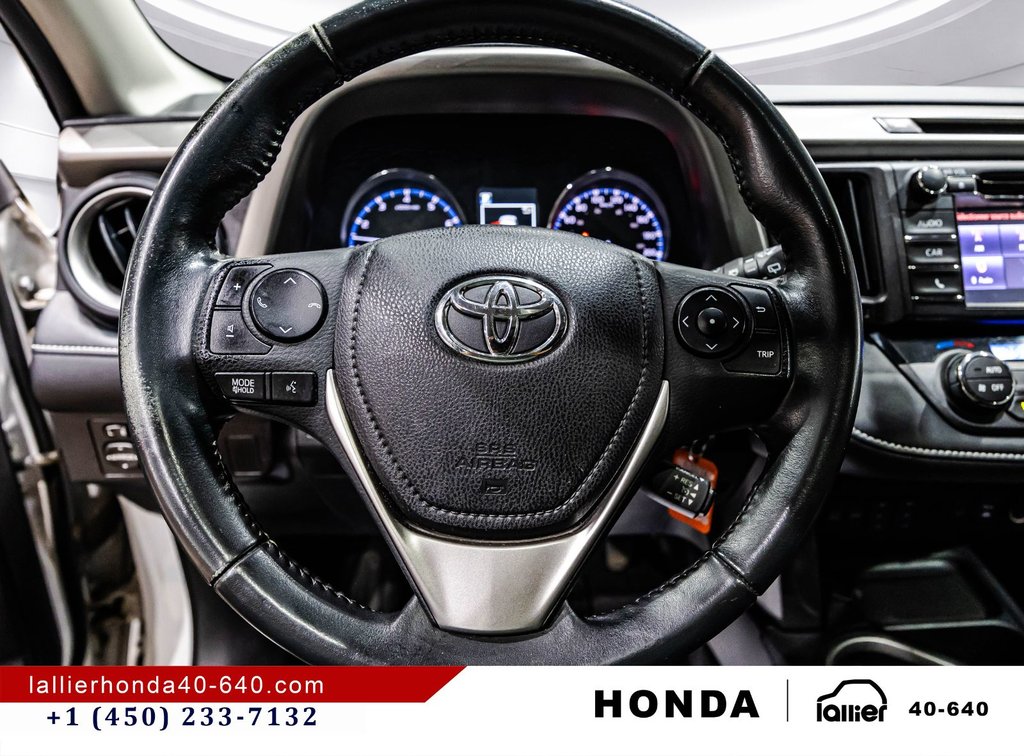 Toyota RAV4 XLE/AWD/JAMAIS ACCIDENTÉ 2016 à Montréal, Québec - 23 - w1024h768px