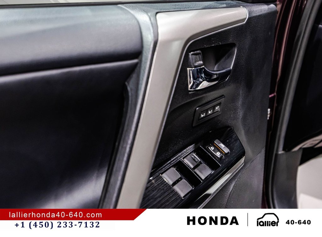Toyota RAV4 Limited 2017 à Lachenaie, Québec - 11 - w1024h768px