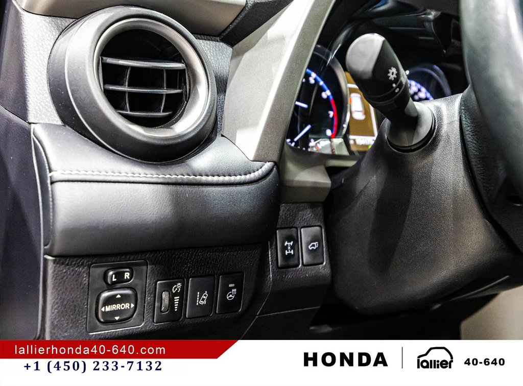 Toyota RAV4 Limited 2017 à Lachenaie, Québec - 22 - w1024h768px