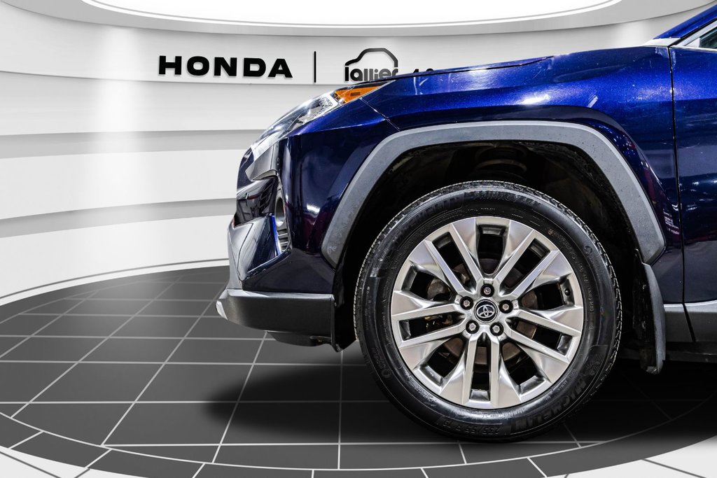 2019 Toyota RAV4 Limited in Lachenaie, Quebec - 10 - w1024h768px